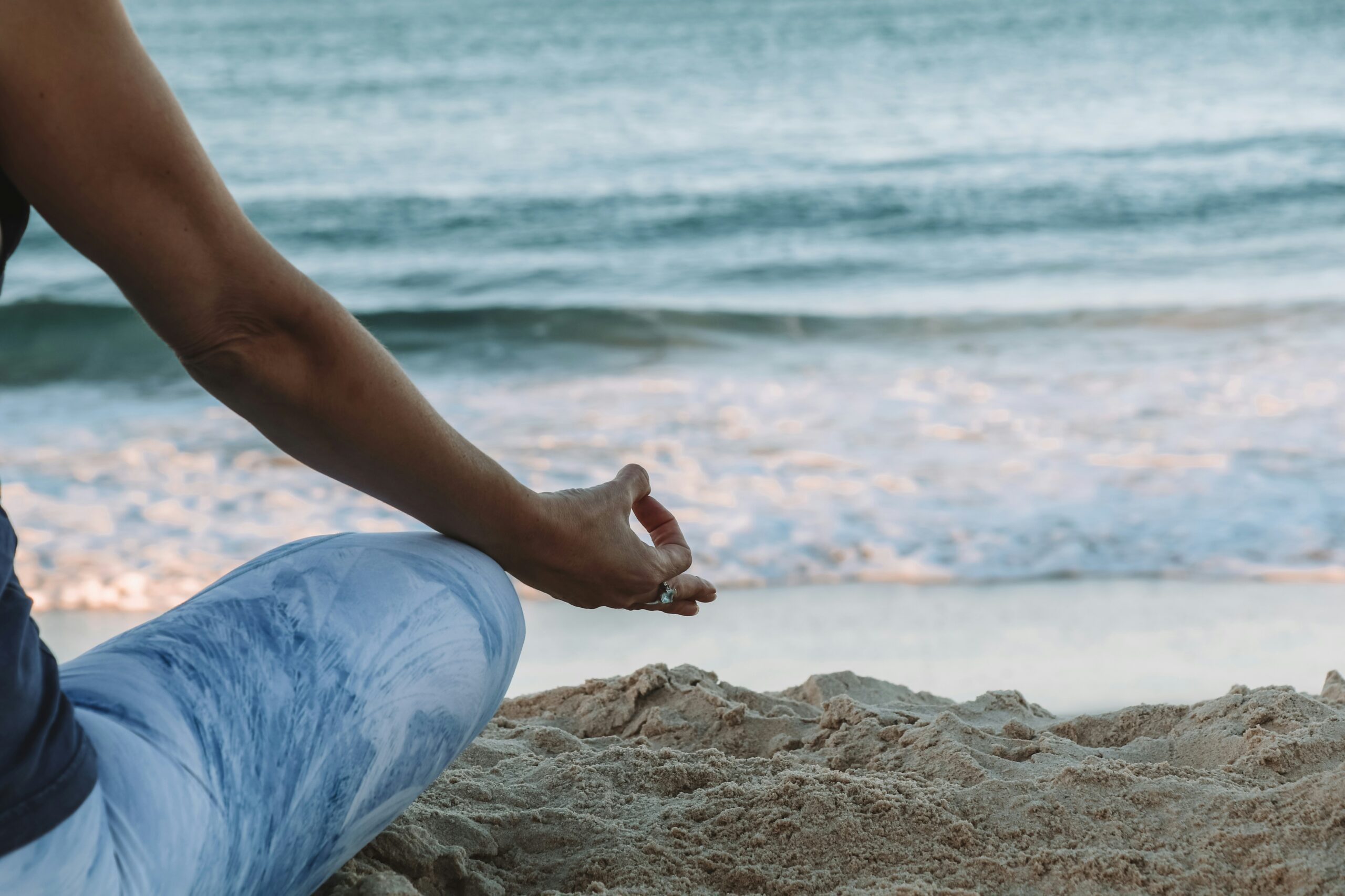 beach meditation for beginners hands