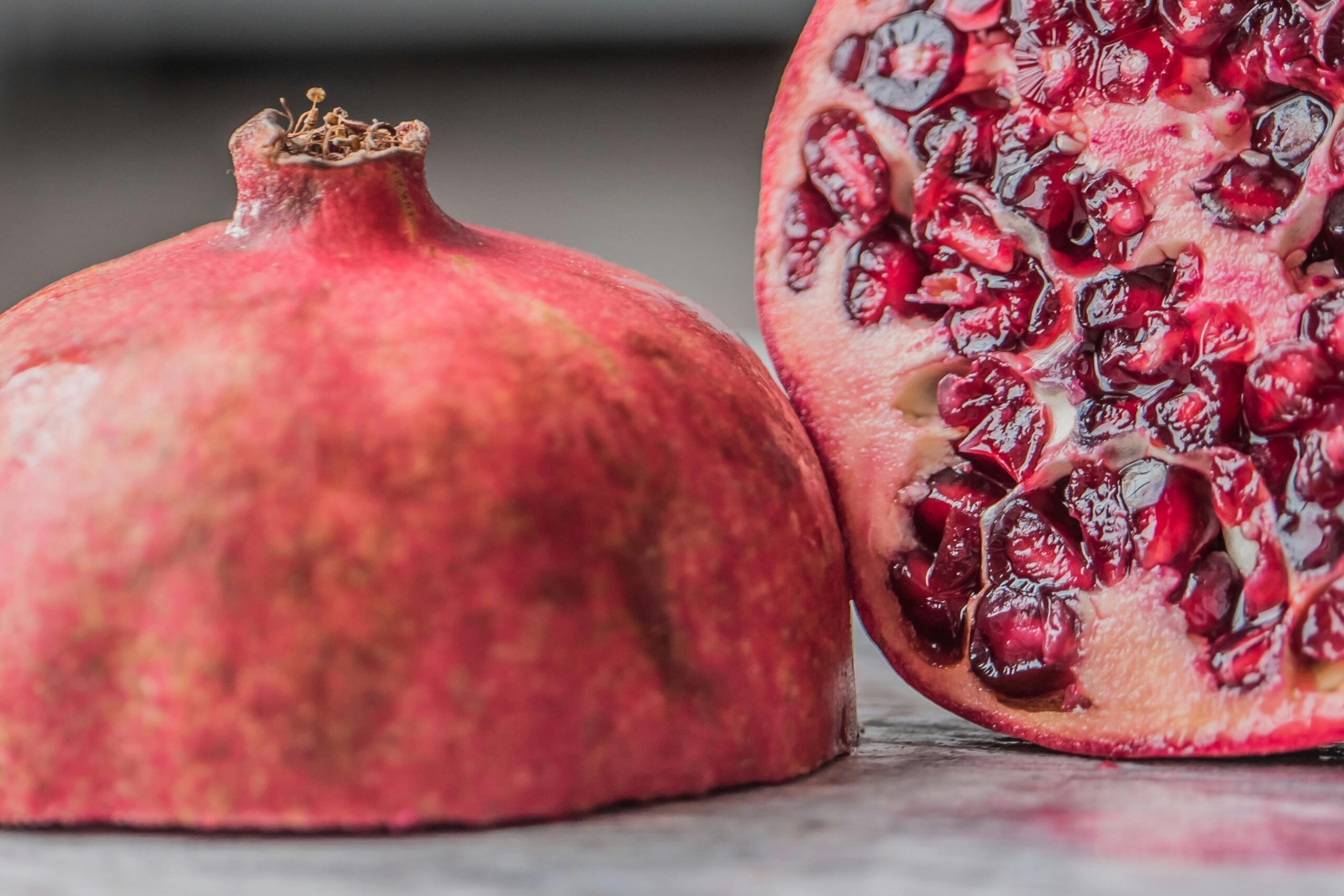 most nutritious fruits pomegranate